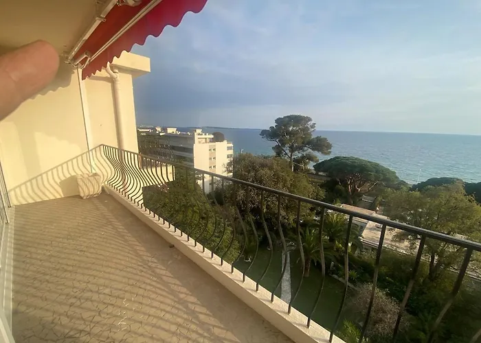Primavera Apartment Cannes